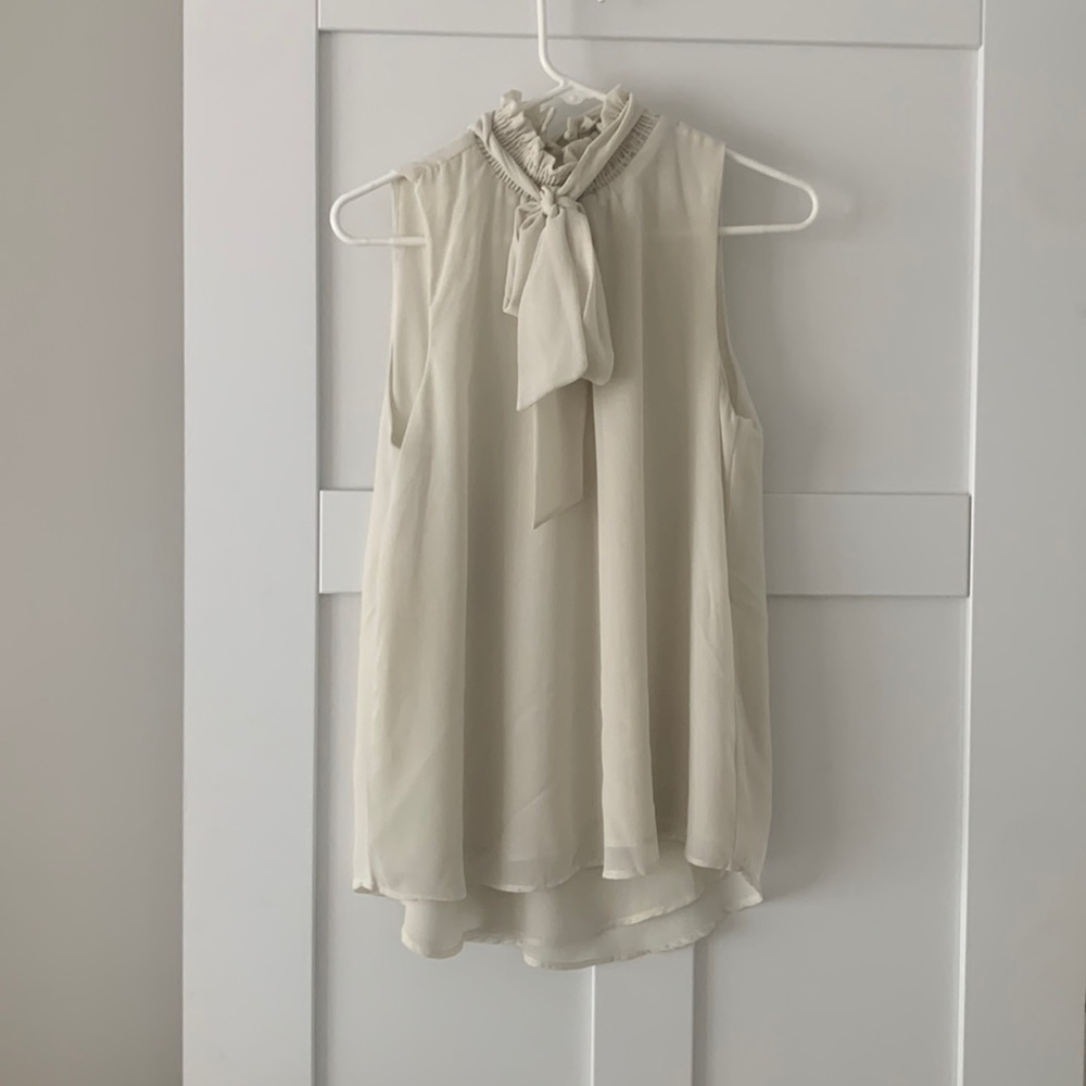Gibson Look cream high neck halter blouse